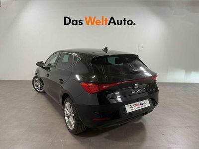 Usado Seat Leon Style 116 CV (85 kW) 2025 Negro