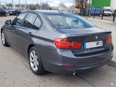 Gris / plata Usado 2013 BMW 318 Berlina | 10.000 € (Precio justo)