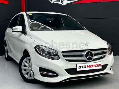 Usado Mercedes B180 109 CV (80 kW) 2016 Blanco Monovolumen