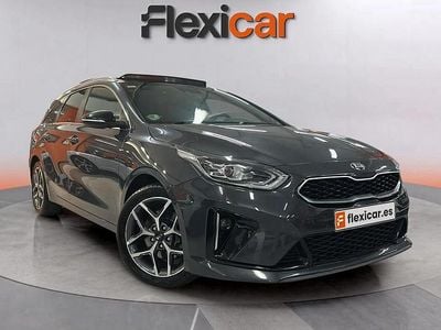 Usado Kia Ceed GT GT-Line 140 CV (102 kW) 2019 Gris Familiar