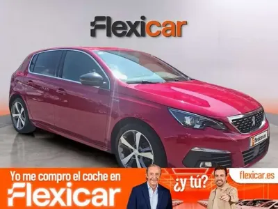 Usado Peugeot 308 GT-line 131 CV (96 kW) 2019 Rojo Utilitario