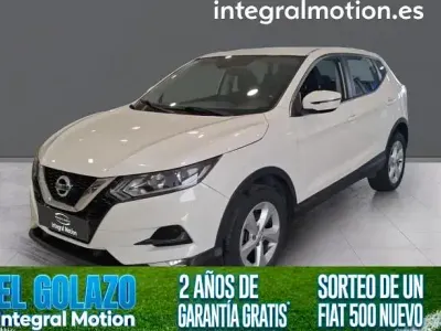Usado Nissan Qashqai Acenta 140 CV (102 kW) 2020 Blanco SUV