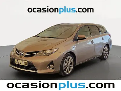 Usado Toyota Auris Active 136 CV (100 kW) 2014 Marrón Familiar