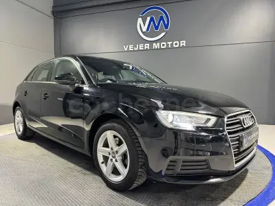 Usado Audi A3 116 CV (85 kW) 2020 Negro Berlina
