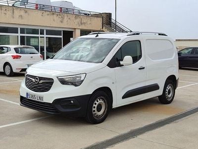 Blanco Usado 2021 Opel Combo Monovolumen | 9999 € (Super precio)