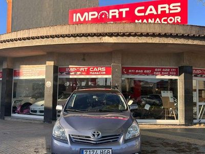 Usado Toyota Verso Advance 126 CV (92 kW) 2011 Gris / plata Monovolumen