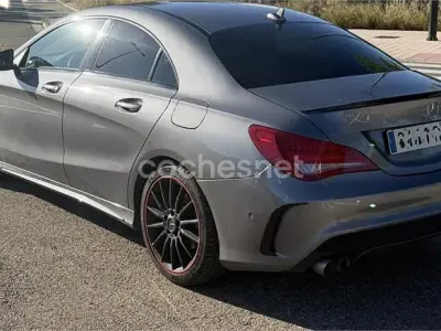 Usado Mercedes CLA220 AMG Edition 1 170 CV (125 kW) 2014 Gris / plata Berlina