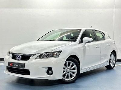 Lexus CT200h