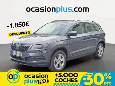 Usado Skoda Karoq Ambition 150 CV (110 kW) 2022 Gris SUV