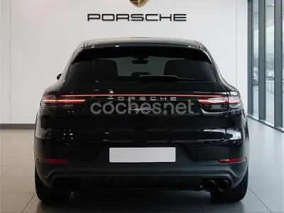 Usado Porsche Cayenne E-Hybrid Coupe 462 CV (339 kW) 2021 Negro SUV