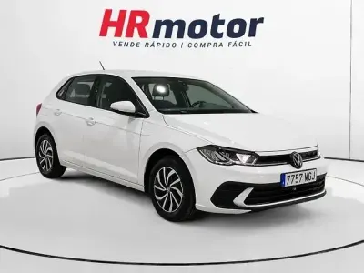 Usado VW Polo Life 95 CV (69 kW) 2023 Blanco Utilitario
