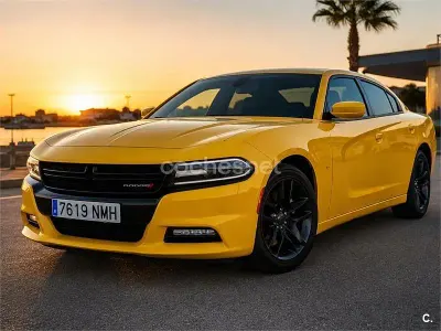 Usado Dodge Charger 485 CV (356 kW) 2024 Amarillo Berlina