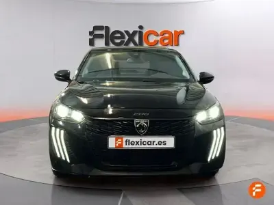 Usado Peugeot 208 Allure 100 CV (73 kW) 2025 Negro Utilitario