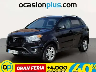 Usado SsangYong Korando 150 CV (110 kW) 2015 Negro SUV