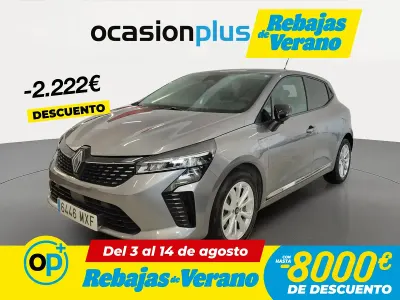 Usado Renault Clio Evolution 100 CV (73 kW) 2024 Gris Utilitario