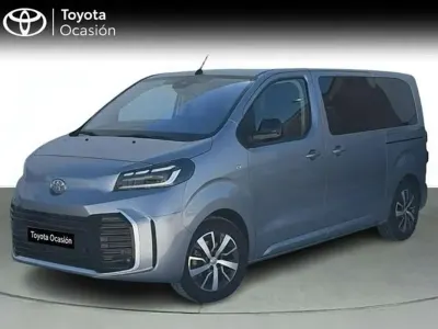 Usado Toyota Proace 145 CV (106 kW) 2024 Gris Monovolumen