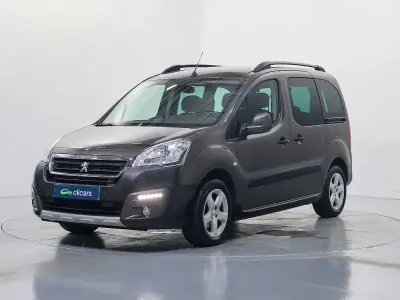 Usado Peugeot Partner Tepee Outdoor 100 CV (73 kW) 2016 Monovolumen
