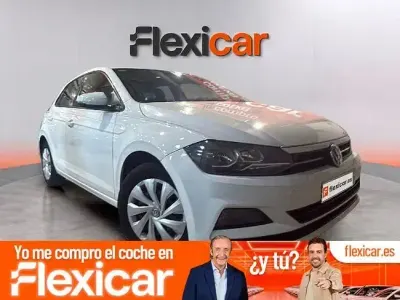 Usado VW Polo R-line 75 CV (55 kW) 2018 Blanco Utilitario