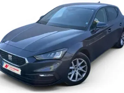 Usado Seat Leon Style 116 CV (85 kW) 2020 Gris