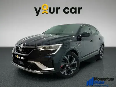 Usado Renault Arkana RS Line 160 CV (117 kW) 2022 Negro SUV