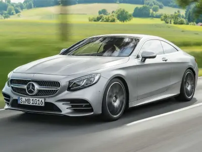Usado Mercedes S560 469 CV (344 kW) 2019 Blanco Coupe