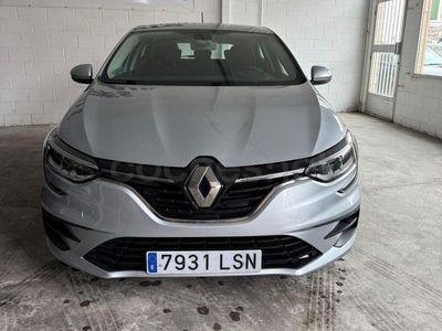Usado Renault Mégane IV Business 115 CV (84 kW) 2021 Gris / plata Berlina