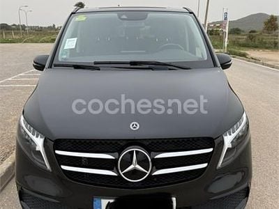 Negro Usado 2023 Mercedes V250 Avantgarde Monovolumen | 58.000 € (Precio justo)