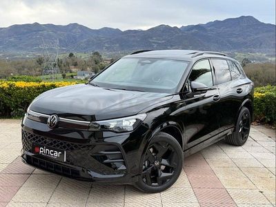 Usado VW Tiguan R-line 150 CV (110 kW) 2025 Negro SUV