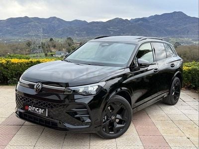 Negro Usado 2025 VW Tiguan R-line SUV | 51.990 €