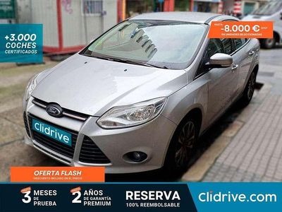 Usado Ford Focus Trend 116 CV (85 kW) 2012 Gris Utilitario