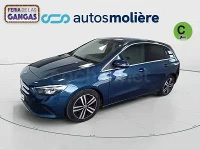 Usado Mercedes B200 150 CV (110 kW) 2021 Azul Utilitario