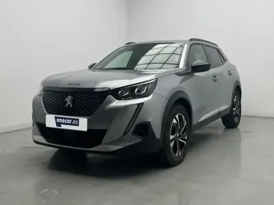 Usado Peugeot 2008 Allure 130 CV (95 kW) 2023 Gris SUV