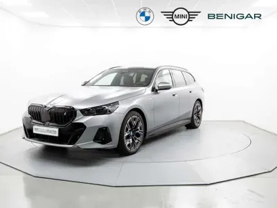 Używany BMW i5 250 kW (340 KM) 2024 Szary Kombi
