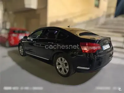 Usado Citroën C5 138 CV (101 kW) 2010 Negro Berlina