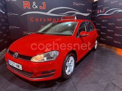 Käytetty VW Golf VII Advance 122 HP (89 kW) 2014 Punainen Sedan