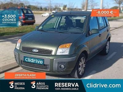 Usado Ford Fusion 90 CV (66 kW) 2006 Verde Monovolumen