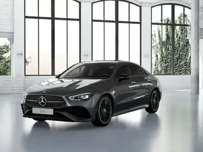 Usado Mercedes CLA200 150 CV (110 kW) 2025 Gris Coupe