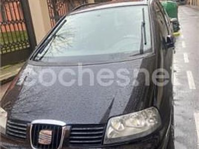 Usado Seat Alhambra Reference 140 CV (102 kW) 2009 Azul Monovolumen