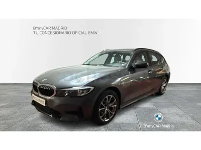 Usado BMW 318 Shadowline 150 CV (110 kW) 2022 Gris / plata Familiar