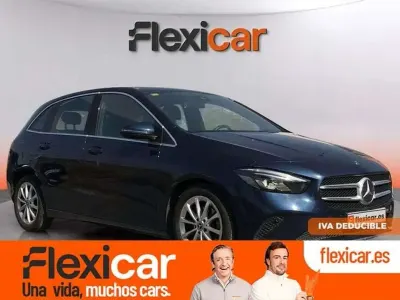 Usado Mercedes B180 117 CV (86 kW) 2019 Azul Monovolumen