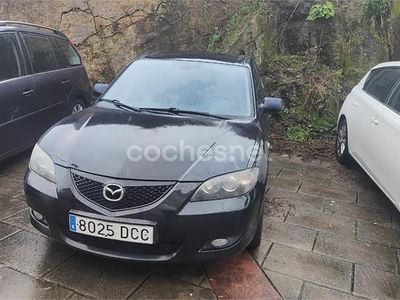 Usado Mazda 3 Sportive 109 CV (80 kW) 2004 Negro Berlina