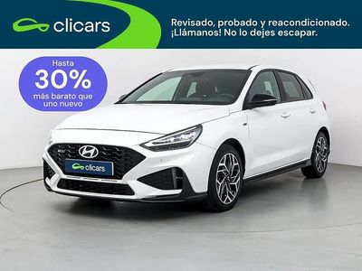 Begagnad Hyundai i30 N Line 120 HK (88 kW) 2024 Vit Sedan