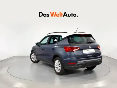 Usado Seat Arona Style 115 CV (84 kW) 2025 Gris SUV