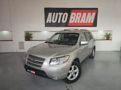 Usado Hyundai Santa Fe Comfort 155 CV (114 kW) 2007 Gris / plata SUV