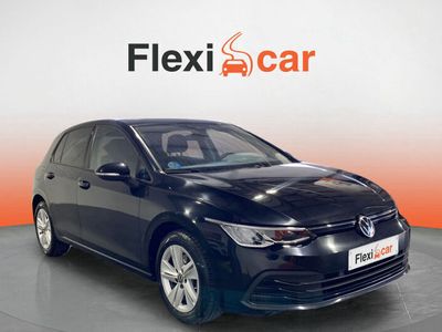 usado VW Golf Life 1.0 eTSI 81kW (110CV) DSG Híbrido en Flexicar San Jose de Valderas