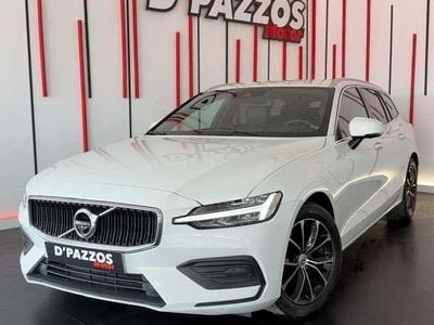 Usado Volvo V60 Momentum 150 CV (110 kW) 2019 Blanco Familiar