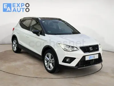 Usado Seat Arona Ecomotive 115 CV (84 kW) 2018 Blanco SUV