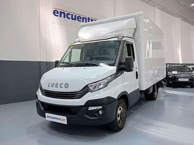 Usado Iveco Daily 136 CV (100 kW) 2018 Blanco Van