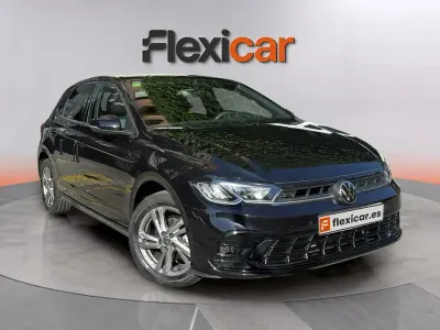 Usado VW Polo Life 95 CV (69 kW) 2022 Negro Utilitario