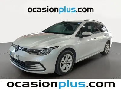 Usado VW Golf VIII Life 110 CV (80 kW) 2022 Gris plata Familiar